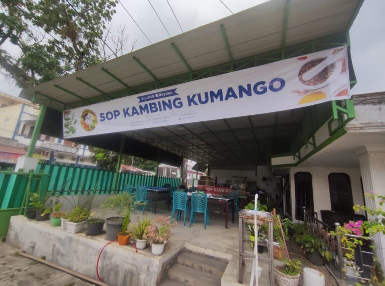 Sop Kambing Kumango